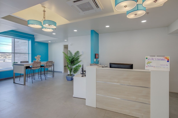 Imagen de los interiores del Hotel Beachwalk at Sea Bright. Foto 19