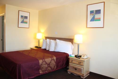 Imagen de la habitación del Hotel Beachway Inn. Foto 2