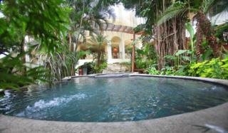 Imagen de la piscina del Hotel Beacon Escazu. Foto 9