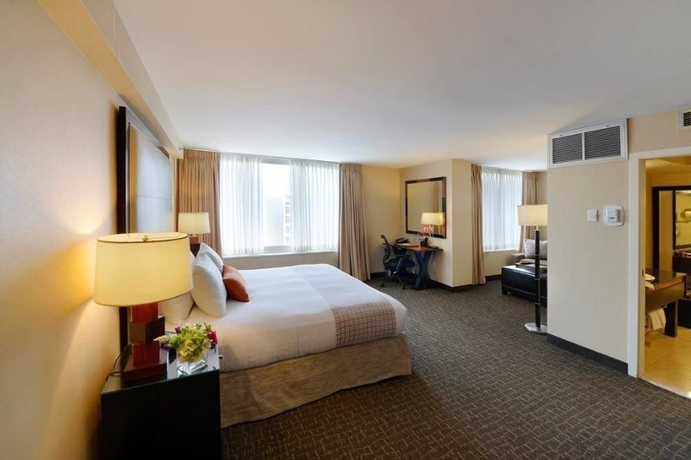 Imagen de los exteriores del Hotel Beacon and Corporate Quarters. Foto 10