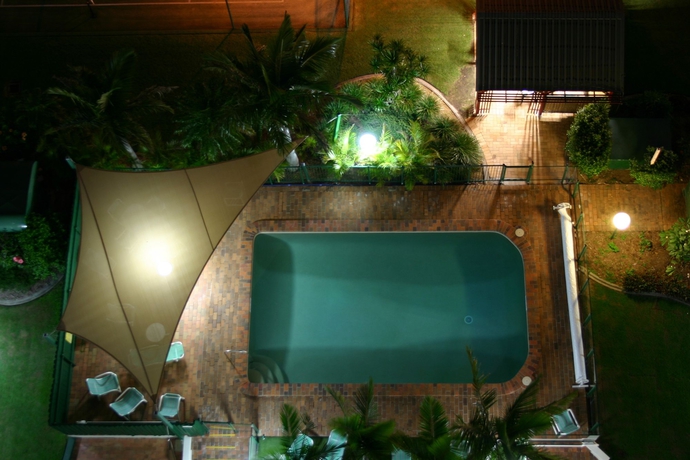 Imagen de la piscina del Hotel Beaconlea Tower Apartments. Foto 4