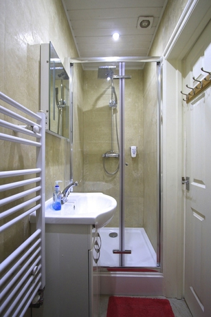 Imagen de la habitación del Hotel Beaconsfield. Foto 18