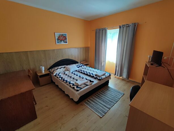 Imagen de la habitación del Hotel Béke Sziget. Foto 14