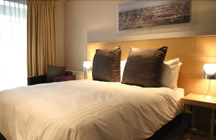 Imagen de la habitación del Hotel Beales Hotel Hatfield. Foto 8