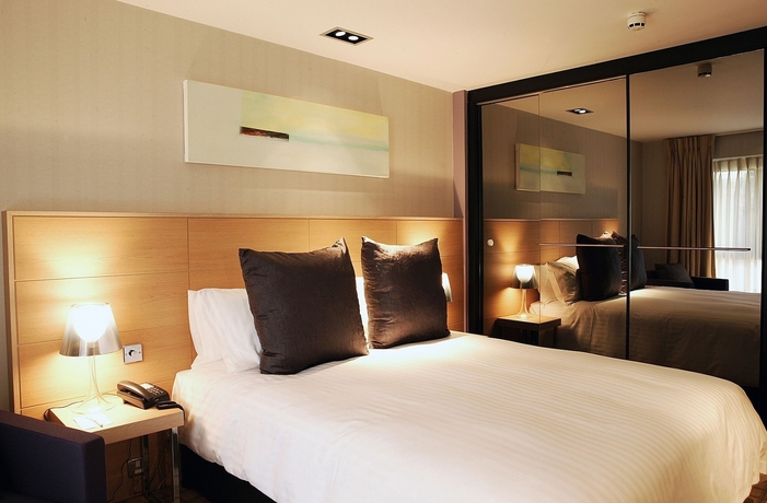 Imagen de la habitación del Hotel Beales Hotel Hatfield. Foto 11