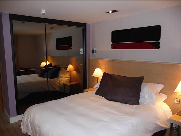 Imagen de la habitación del Hotel Beales Hotel Hatfield. Foto 16