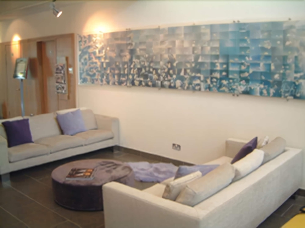 Imagen de los interiores del Hotel Beales Hotel Hatfield. Foto 19