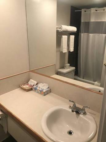 Imagen de la habitación del Hotel Bear Country Inn, Terrace. Foto 4