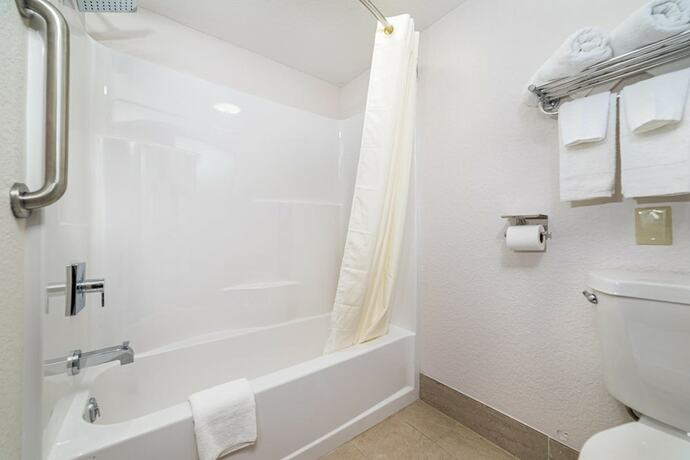 Imagen general del Hotel Bear Creek Inn. Foto 3