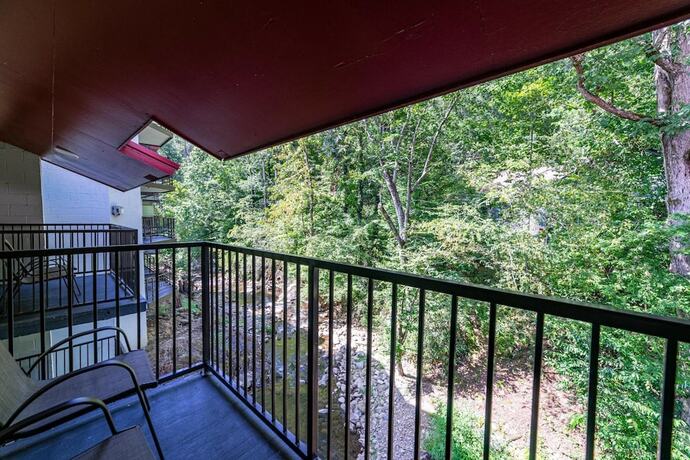 Imagen general del Hotel Bear Creek Inn. Foto 7