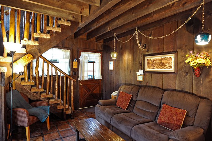 Imagen de la habitación del Hotel Bear Creek Motel And Cabins. Foto 11