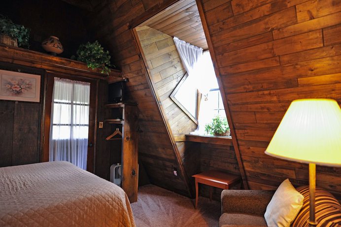 Imagen de la habitación del Hotel Bear Creek Motel And Cabins. Foto 18