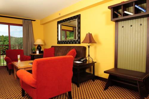 Imagen de la habitación del Hotel Bear Creek Mountain Resort. Foto 7