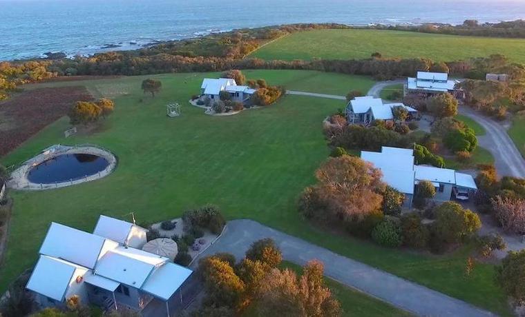 Imagen general del Hotel Bear Gully Coastal Cottages. Foto 2