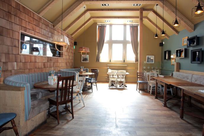 Imagen del bar/restaurante del Hotel Bear Inn, Somerset by Marston\'s Inns. Foto 4