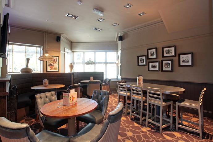 Imagen del bar/restaurante del Hotel Bear Inn, Somerset by Marston\'s Inns. Foto 6