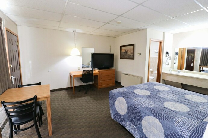 Imagen de la habitación del Hotel Bear Lodge Motel. Foto 20