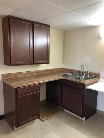 Imagen general del Hotel Bear Mount Inn & Suites. Foto 4