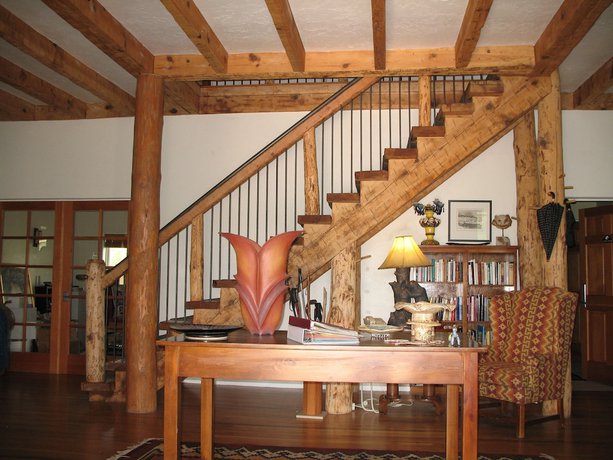 Imagen de los interiores del Hotel Bear Mountain Lodge. Foto 17