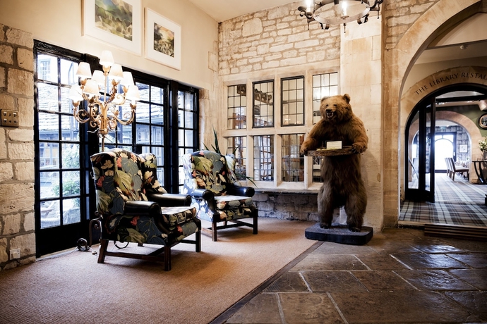 Imagen de los interiores del Hotel Bear Of Rodborough. Foto 19