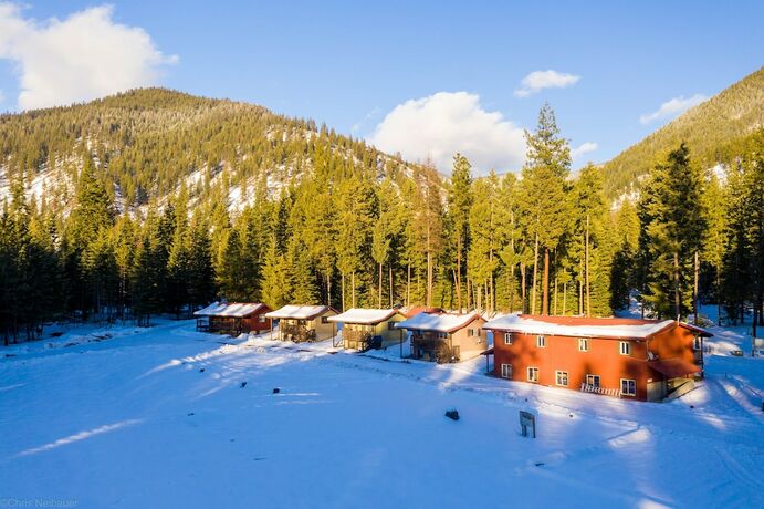 Imagen general del Hotel Bear creek resort - Campsite. Foto 1
