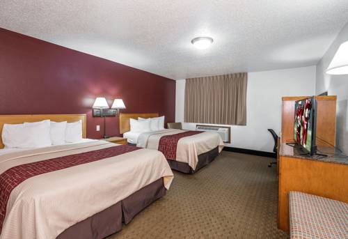 Imagen de la habitación del Hotel Bearcat Inn and Suites. Foto 7