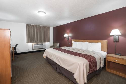 Imagen de la habitación del Hotel Bearcat Inn and Suites. Foto 11