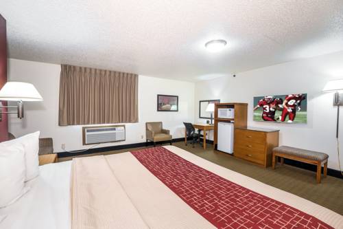 Imagen de la habitación del Hotel Bearcat Inn and Suites. Foto 14
