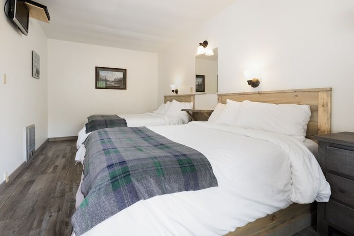 Imagen general del Hotel Beargrass Lodging and RV Resort. Foto 9