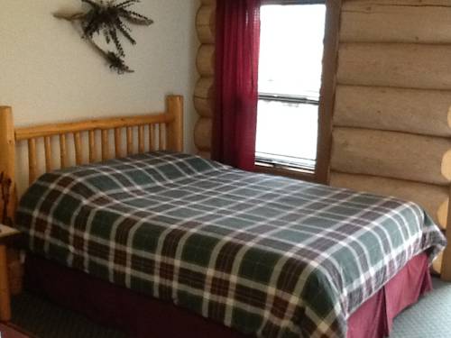 Imagen de la habitación del Hotel Bear's Claw Lodge. Foto 8