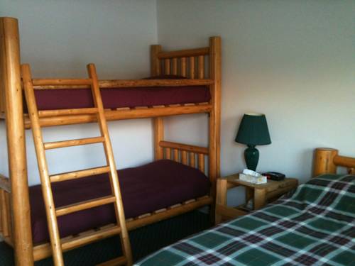 Imagen de la habitación del Hotel Bear's Claw Lodge. Foto 16