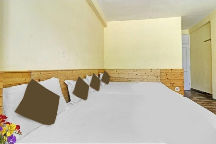 Imagen de la habitación del Hotel Beas Valley. Foto 9