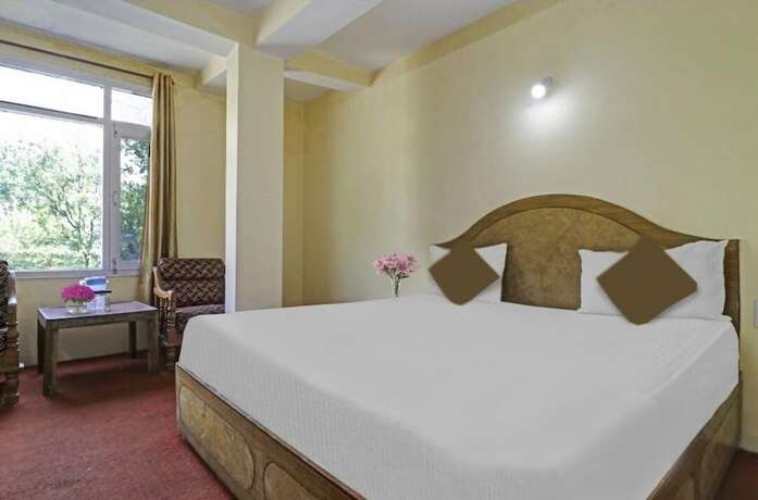 Imagen de la habitación del Hotel Beas Valley. Foto 16