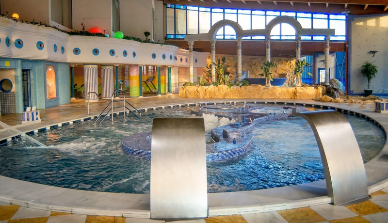 Imagen de la piscina del Hotel Beatriz Costa and Spa. Foto 7