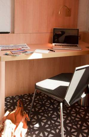 Imagen de la habitación del Hotel Beau Rivage, Argeles Sur Mer. Foto 7