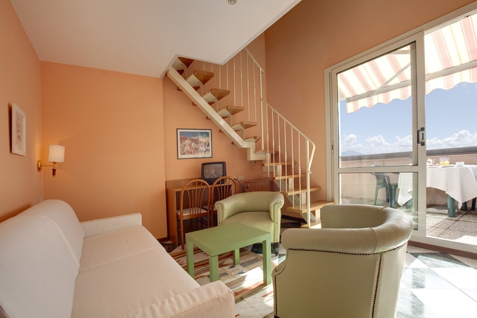 Imagen de la habitación del Hotel Beau Rivage, Baveno. Foto 5