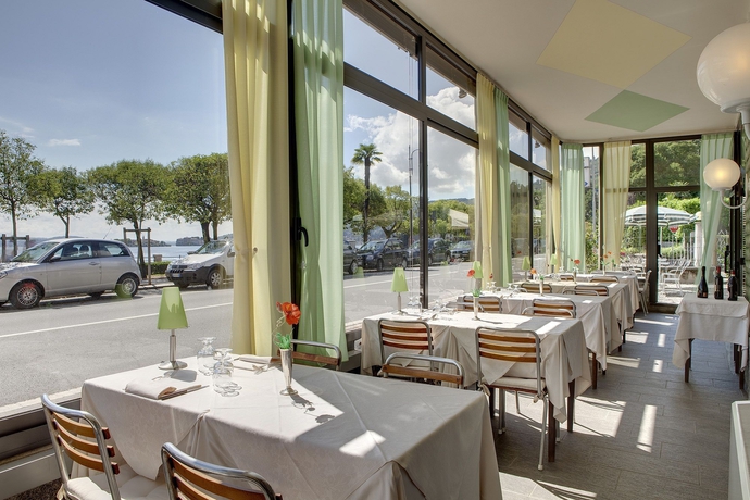 Imagen del bar/restaurante del Hotel Beau Rivage, Baveno. Foto 3