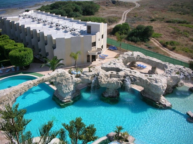 Imagen general del Hotel Beau Rivage Beach Hotel and Club. Foto 5