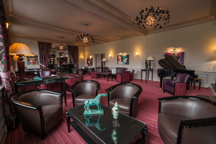 Imagen del bar/restaurante del Hotel Beau Rivage, G&eacute;rardmer. Foto 7