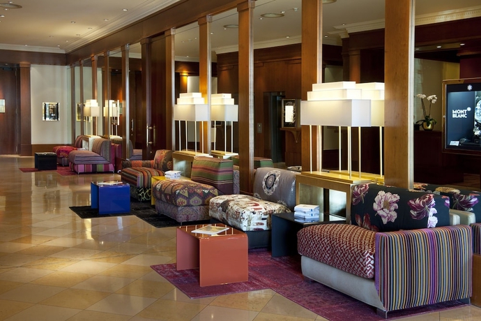 Imagen de los interiores del Hotel Beau Rivage, NEUCHATEL. Foto 10