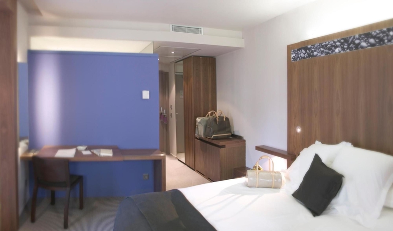 Imagen de la habitación del Hotel Beau Rivage, Niza. Foto 5