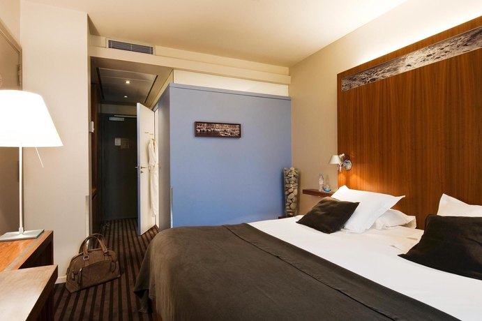 Imagen de la habitación del Hotel Beau Rivage, Niza. Foto 6