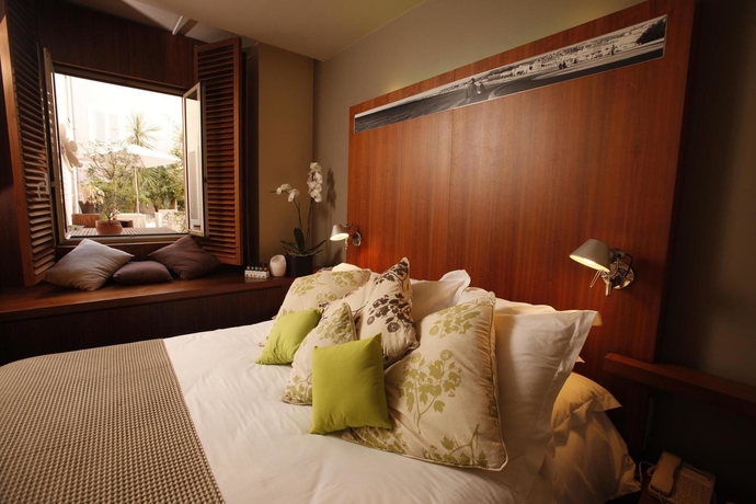 Imagen de la habitación del Hotel Beau Rivage, Niza. Foto 9