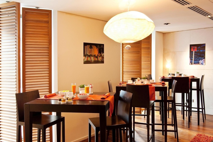 Imagen del bar/restaurante del Hotel Beau Rivage, Niza. Foto 2