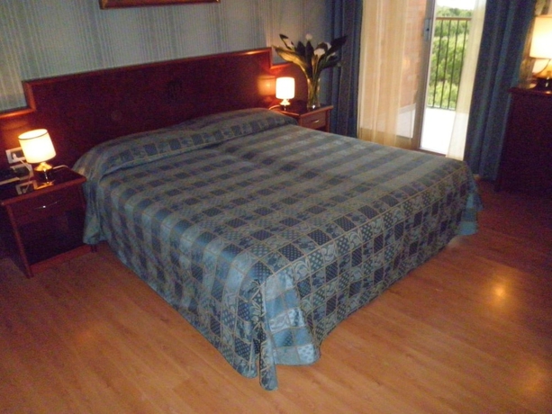 Imagen de la habitación del Hotel Beau Rivage Pineta. Foto 9