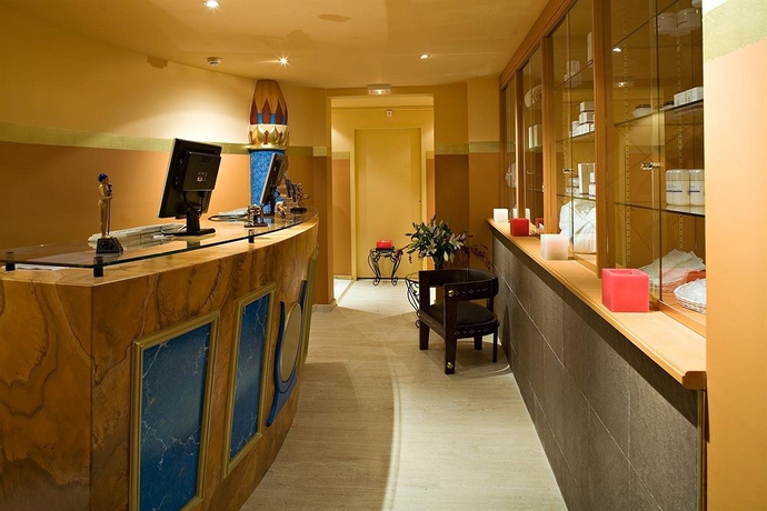 Imagen de los interiores del Hotel Beau Sejour, Cannes. Foto 5