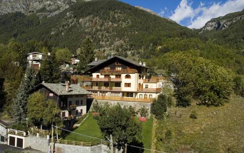 Imagen de la habitación del Hotel Beau Site, Brusson. Foto 9