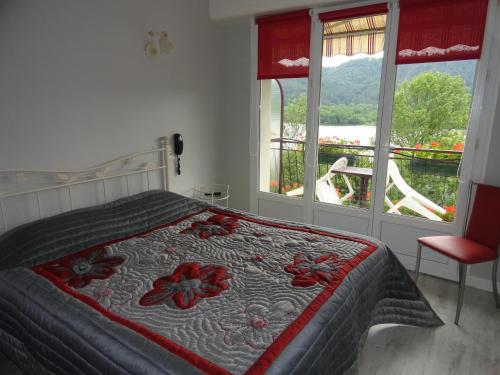 Imagen general del Hotel Beau Site, Chambon-sur-Lac. Foto 1