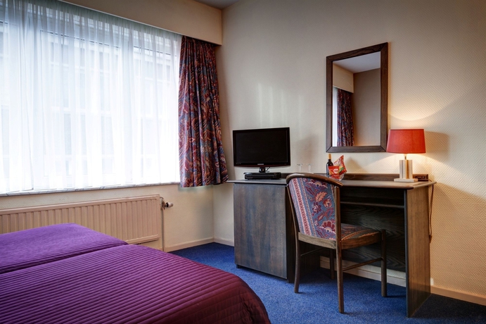 Imagen de la habitación del Hotel Beau Site. Foto 5