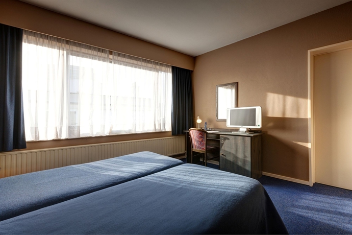 Imagen de la habitación del Hotel Beau Site. Foto 7